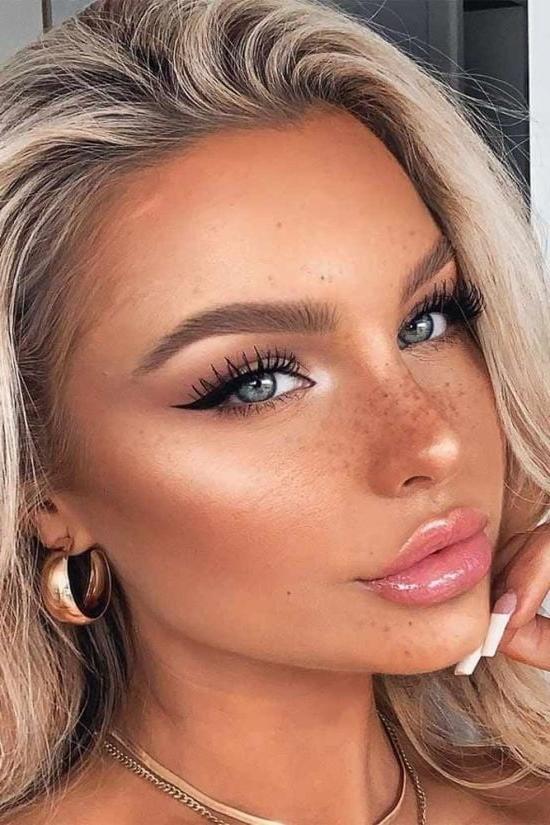 25P Makeup fetish 72