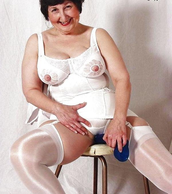 22P Mature-BBW-Ladies 122