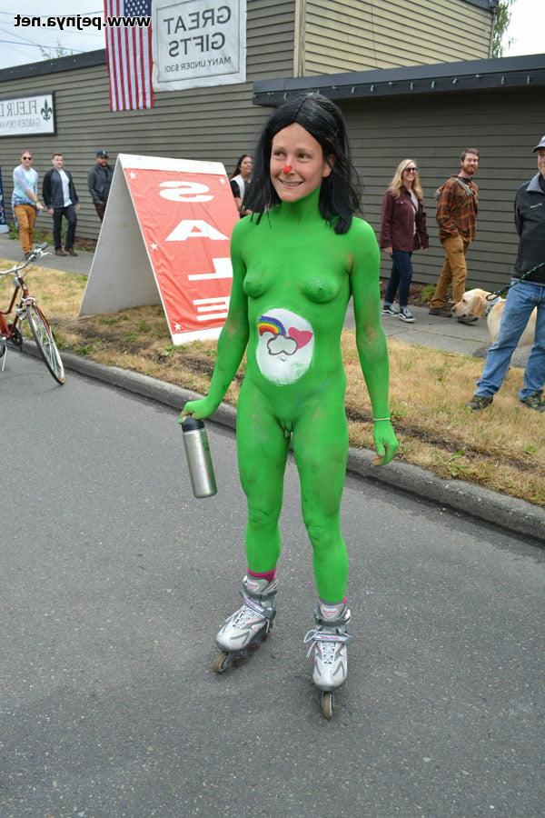 25P Sexy whores in public (part 54)