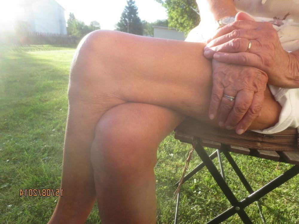 25P Sexy Grandma