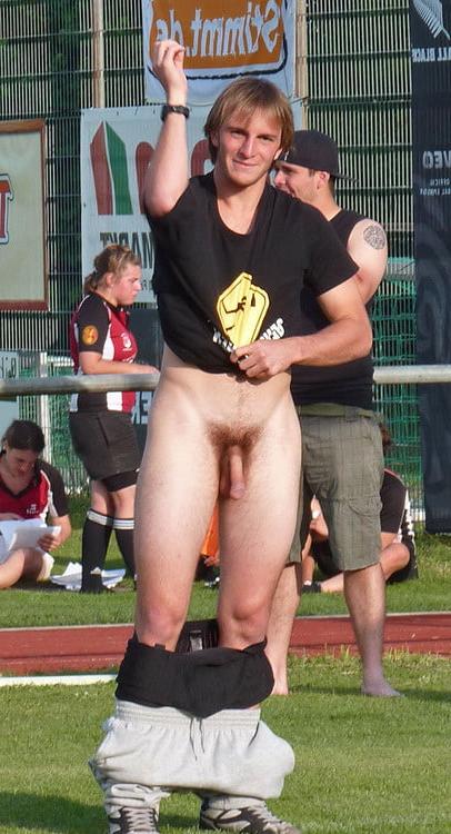 25P Daring in public 8