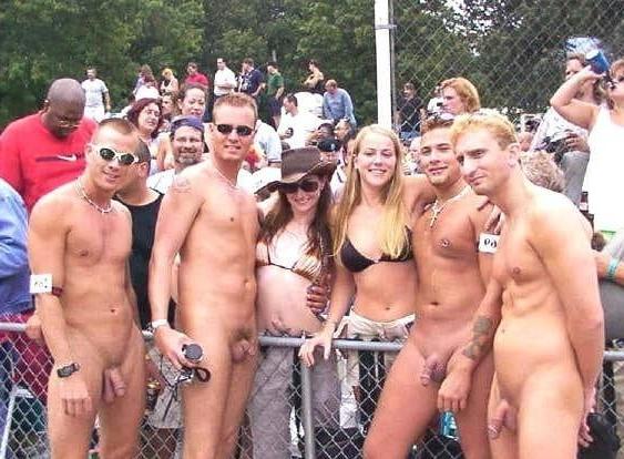 25P Daring in public 8