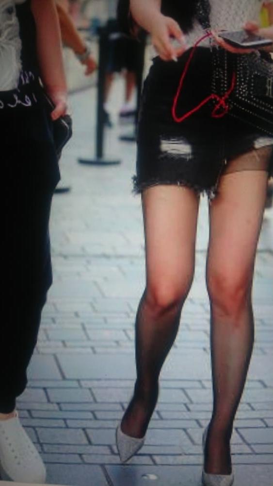 10P Pantyhose panty marked area in public