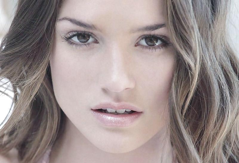 11P Tori Blacks Gorgeous face