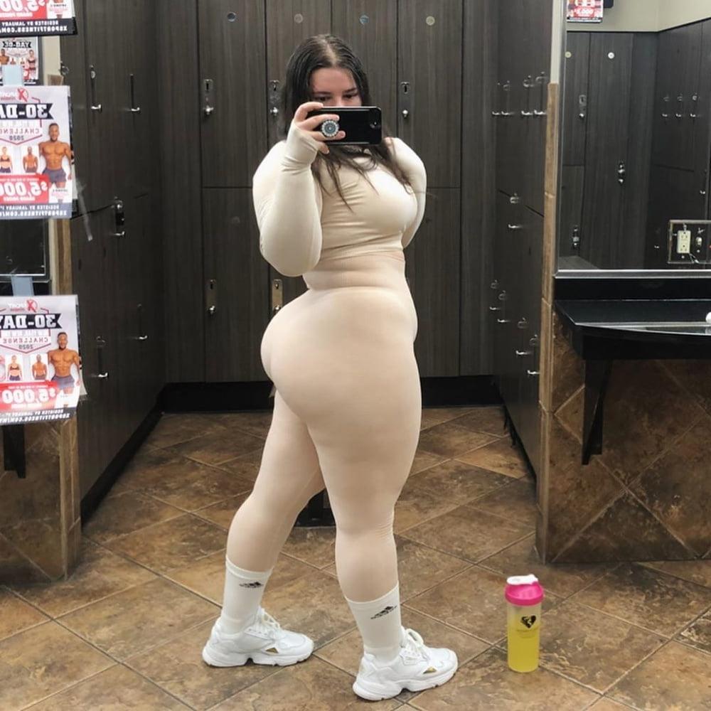 25P bethy red non-nude