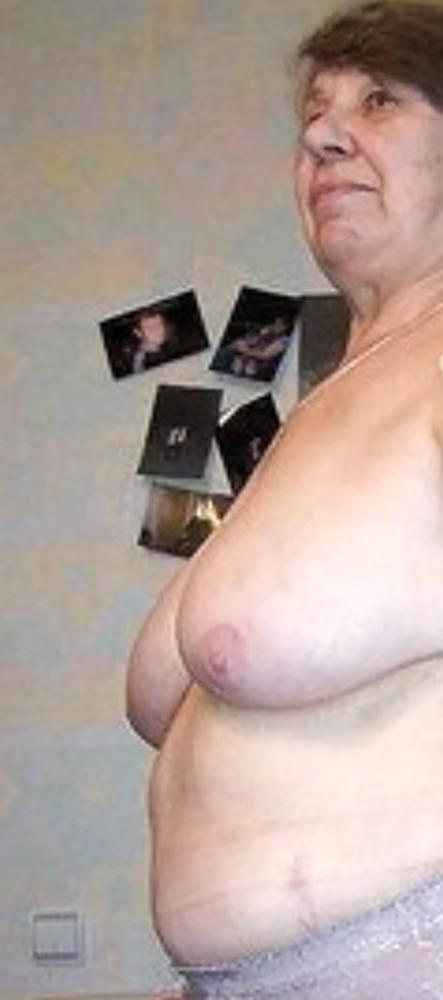 25P more grannies  in underwear