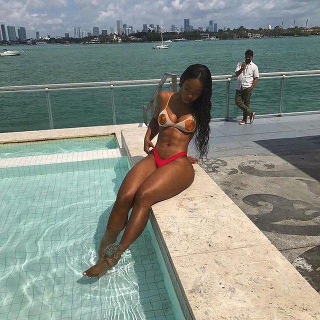 16P Black Women: Gorgeous 53