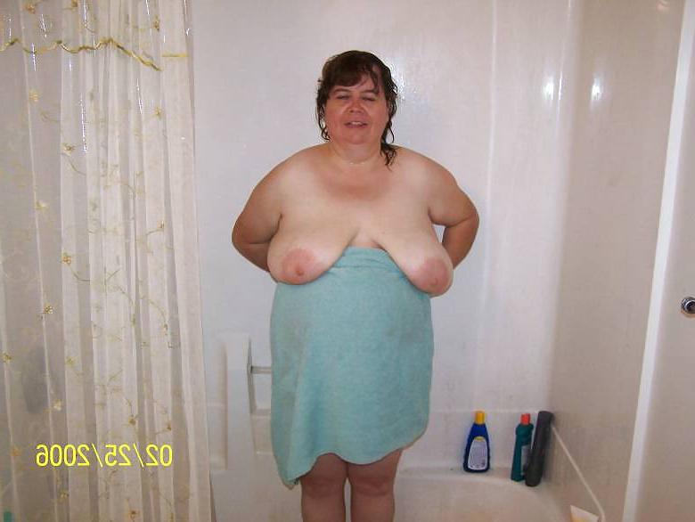 18P Bbw Milf in the shower