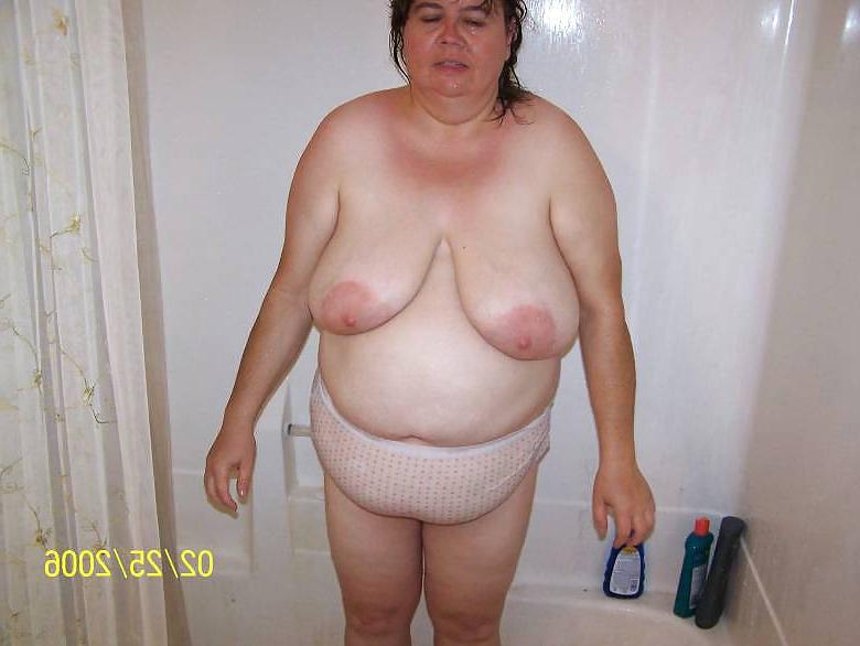 18P Bbw Milf in the shower