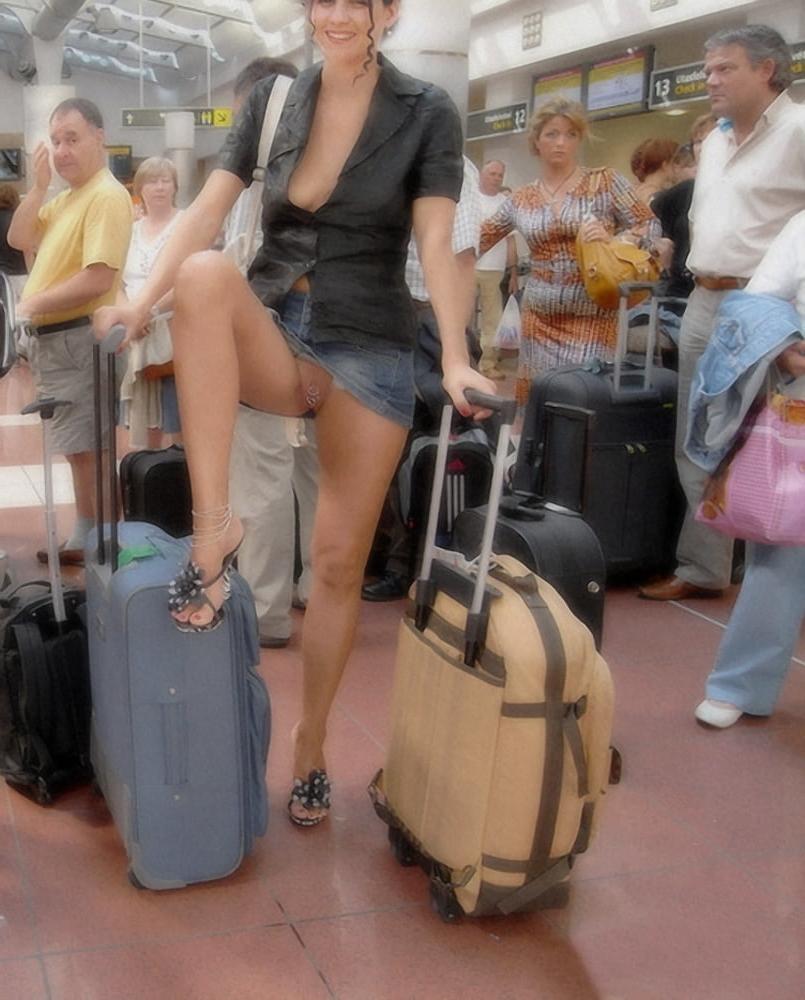 25P Showing their goods in public