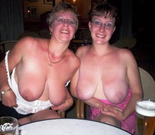 25P Ugly and eatable milfs