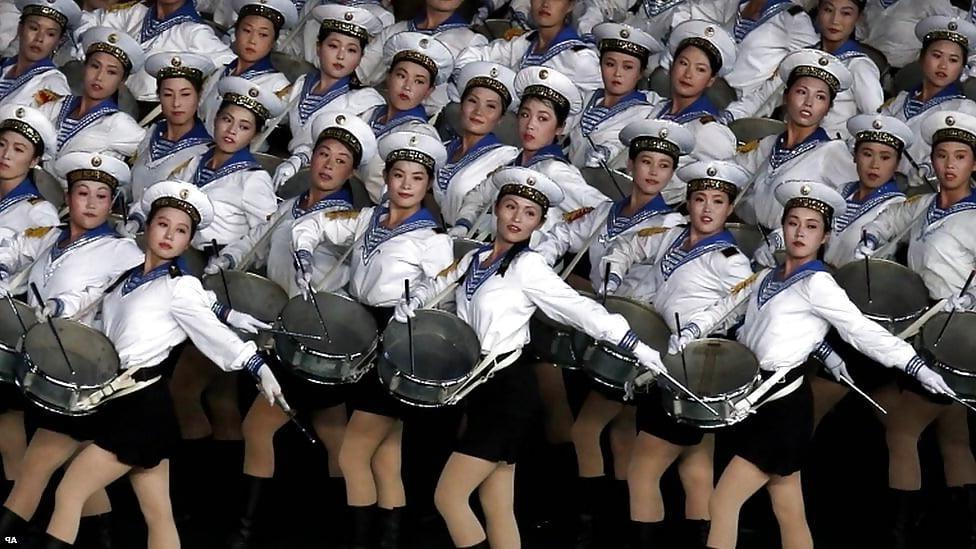 12P HOT NORTH KOREAN GIRLS! 3