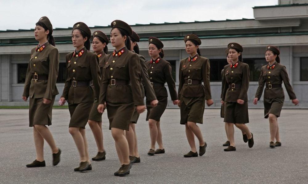 12P HOT NORTH KOREAN GIRLS! 3