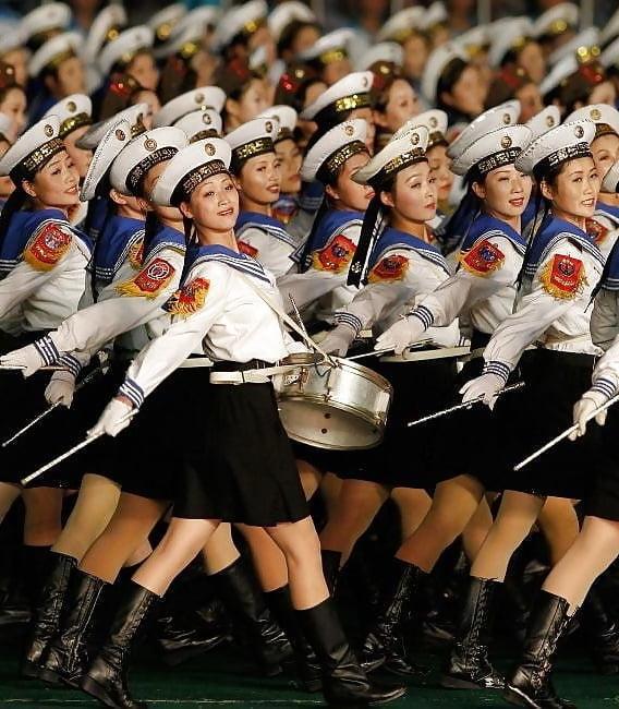 12P HOT NORTH KOREAN GIRLS! 3