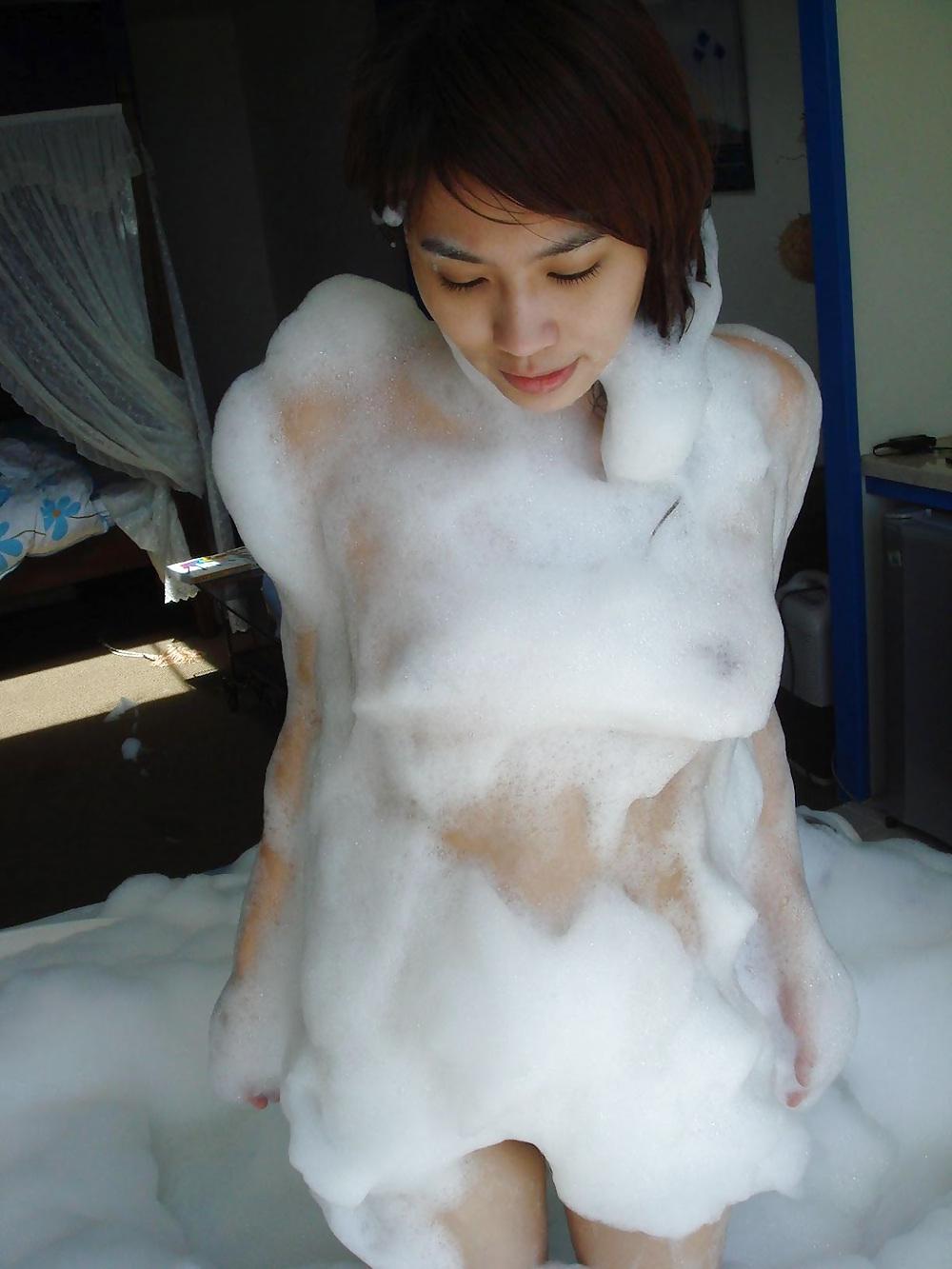 15P Asian Girlfriend On Vacation Giving A Blowjob In The Car 