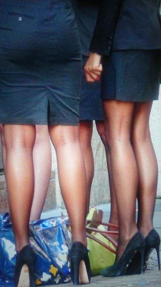9P Pantyhose nylon legs in public
