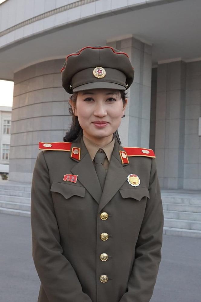 12P HOT NORTH KOREAN GIRLS! 4