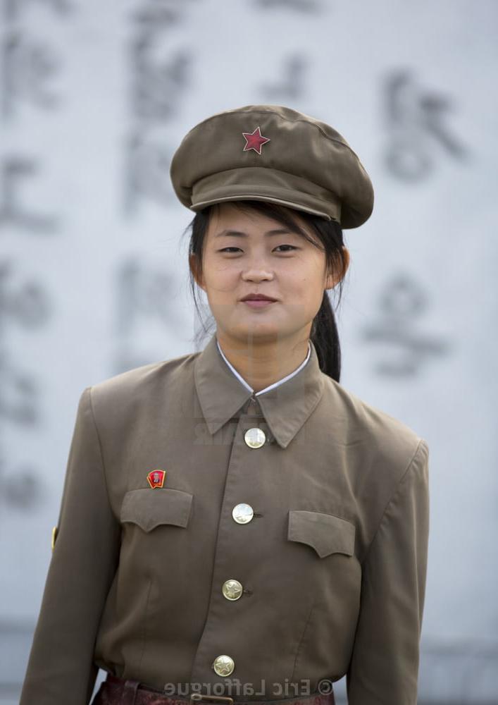 12P HOT NORTH KOREAN GIRLS! 4