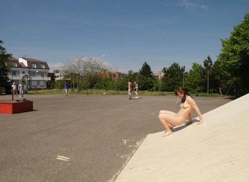 25P Sexy whores in public (part 42)