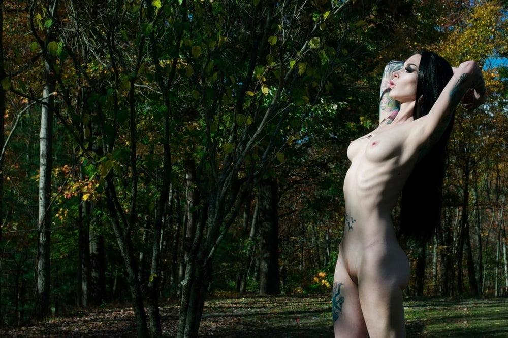 25P Janas Special - Goth Model Razor Candi Strikes Great Topless
