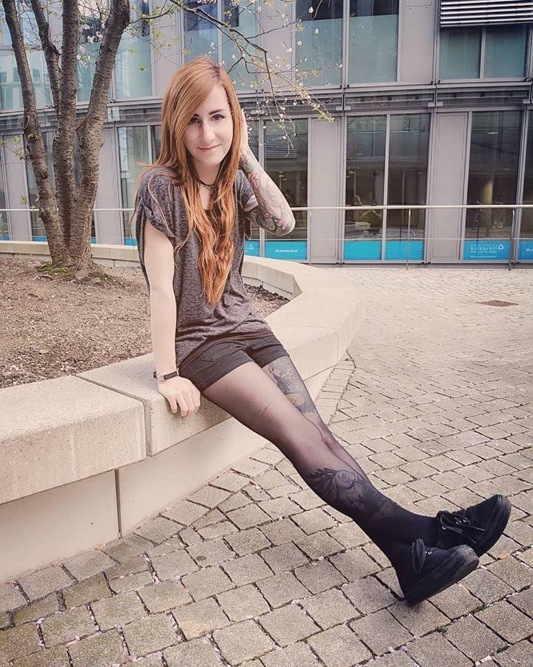 25P sexy red heads
