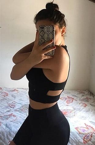 25P Turkish amateur women non-nude