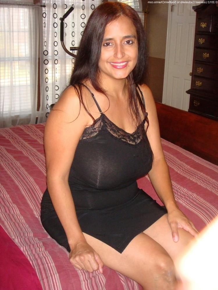 18P Hot sexy lady nudes