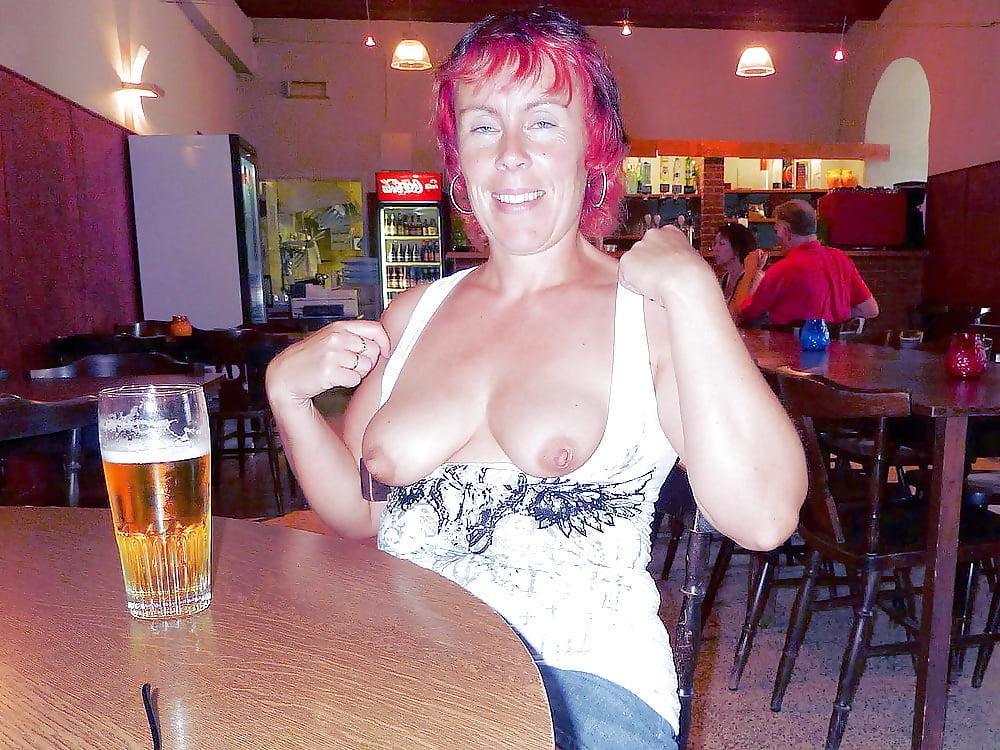 25P Flashing In Public 2