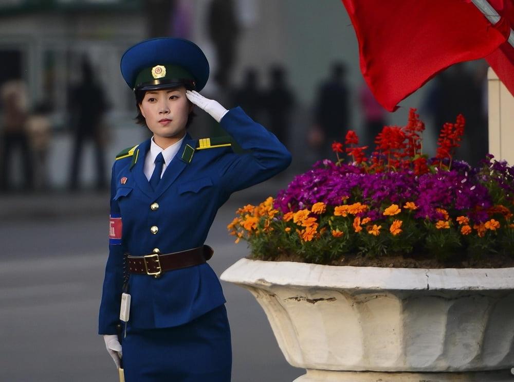 8P HOT NORTH KOREAN TRAFFIC LADIES!