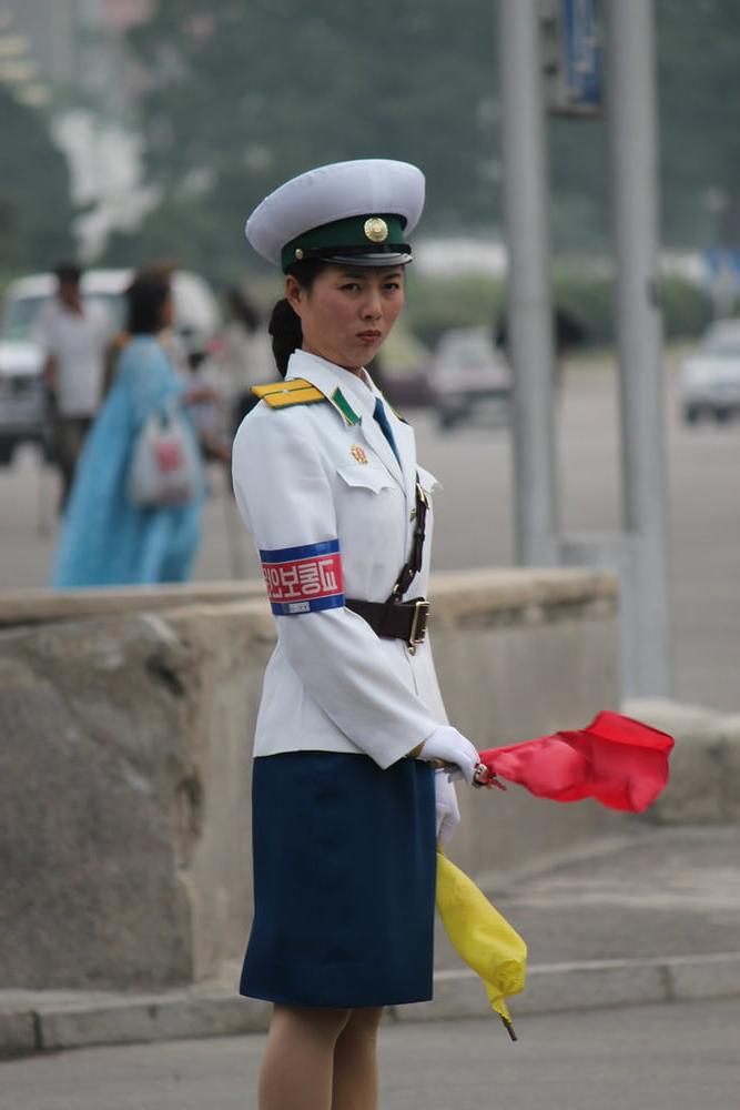 8P HOT NORTH KOREAN TRAFFIC LADIES!