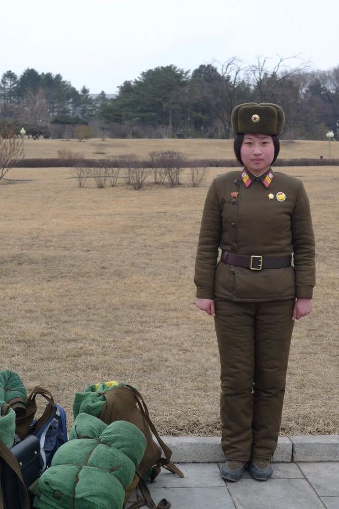 8P HOT NORTH KOREAN GIRLS!