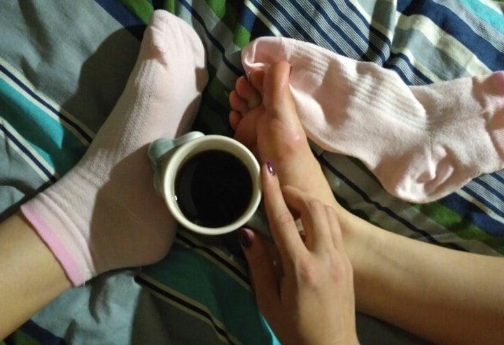 25P Tina Voitik Foot Fetish