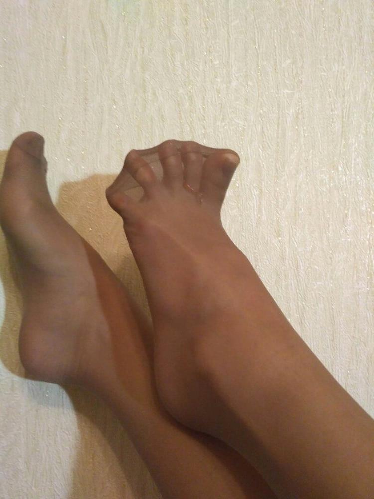 25P Tina Voitik Foot Fetish