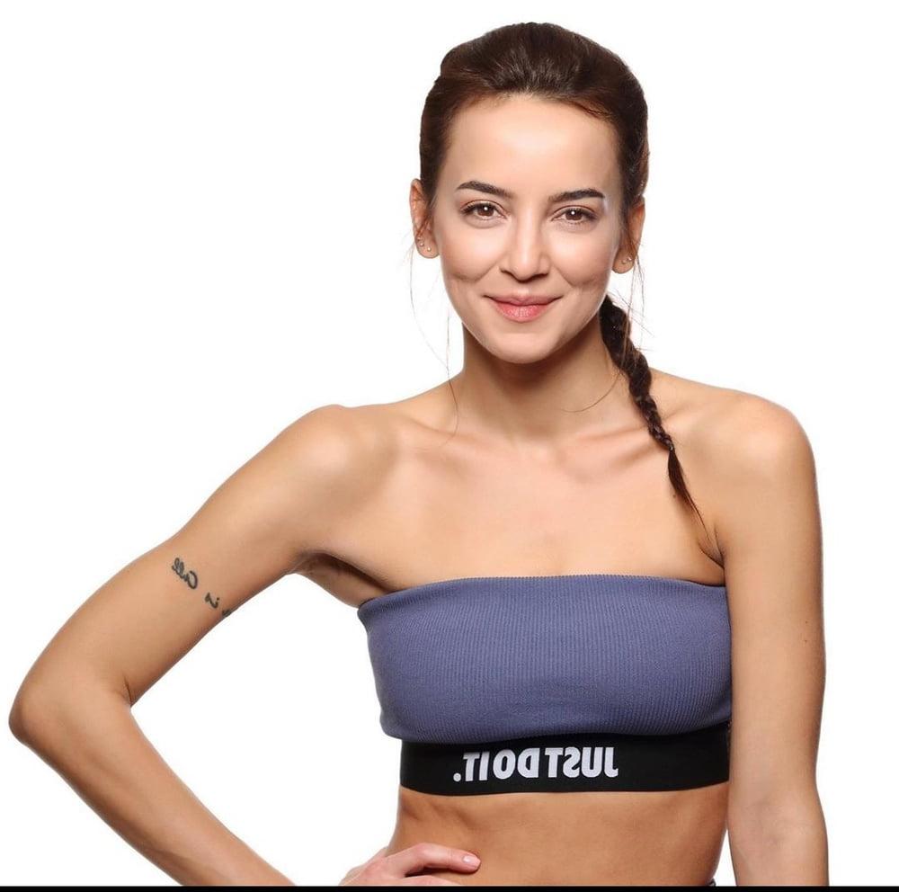 25P Sexy Turkish Ceren