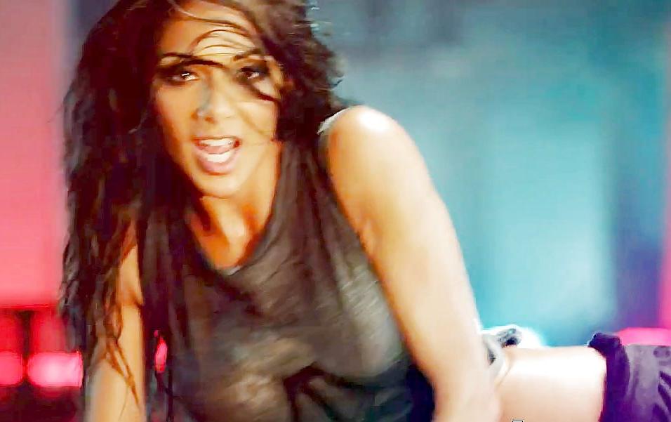 8P Nicole Scherzinger nipple