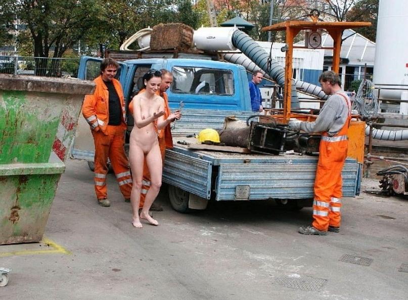 25P Sexy whores in public (part 34)