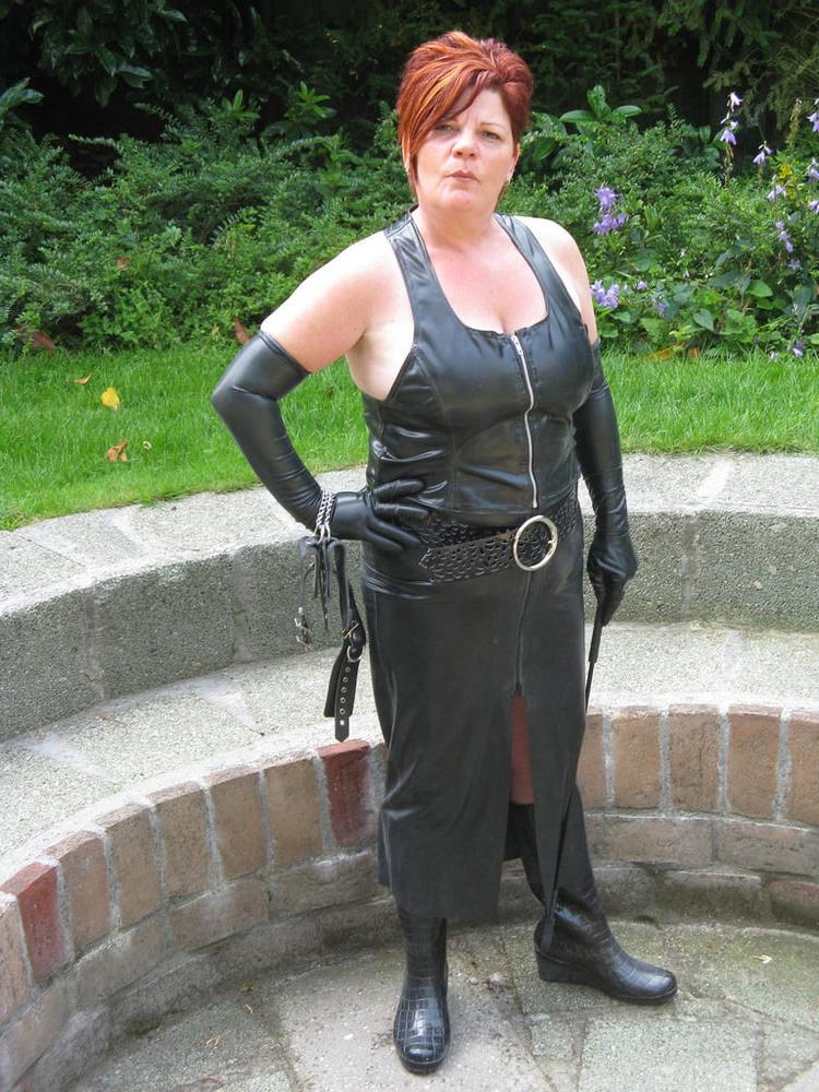 25P Femdom is an Attitude 2
