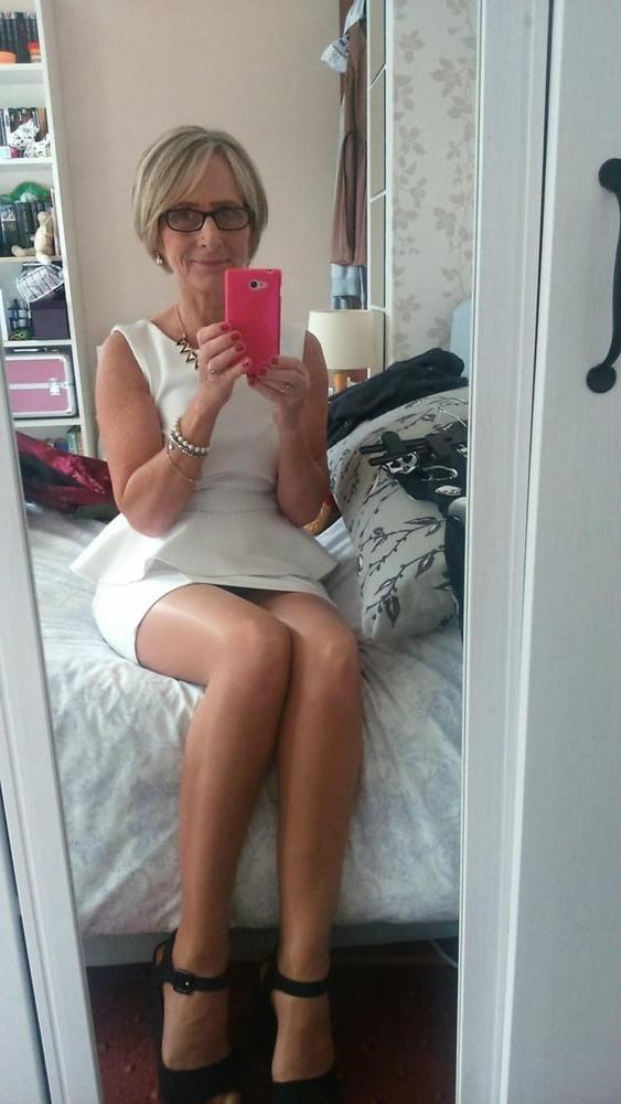 25P Blonde Matures with Short Hair and Glasses