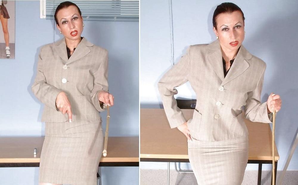 25P Femdom spanking1