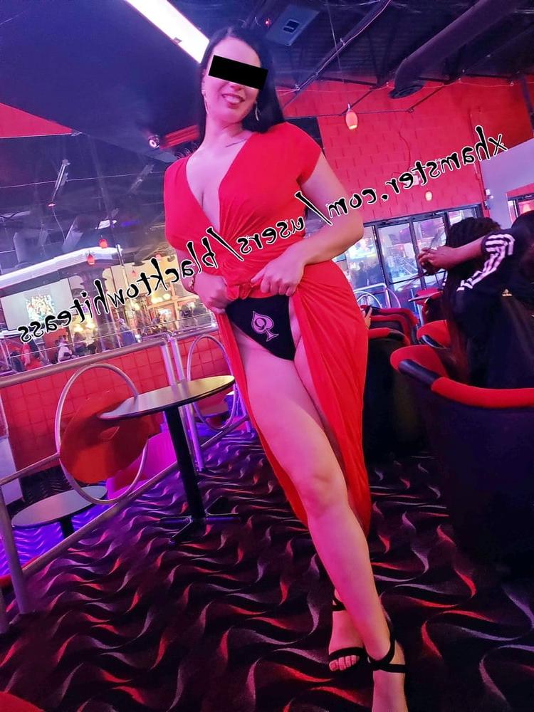 10P Lady Cocksucker