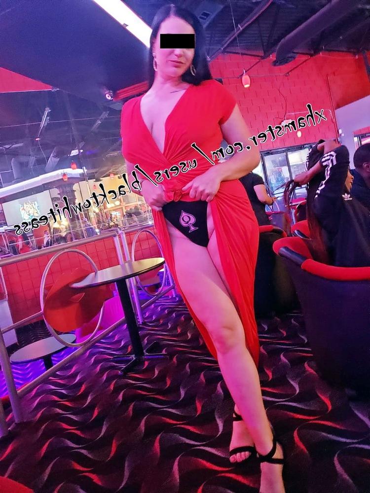 10P Lady Cocksucker