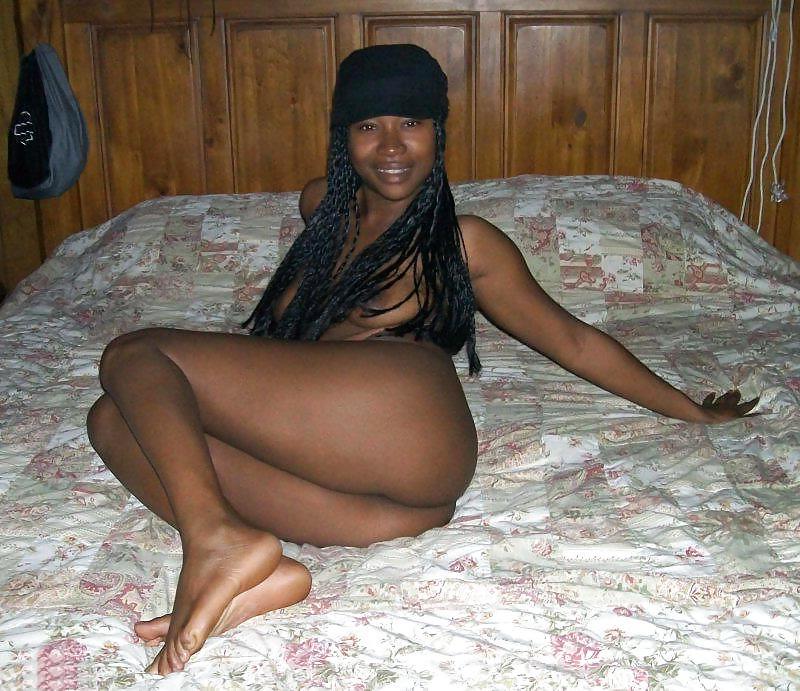 25P REAL BLACK AMATEUR