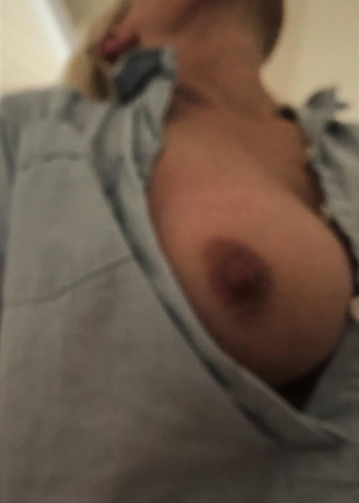 23P big heavy riding tits Amberx