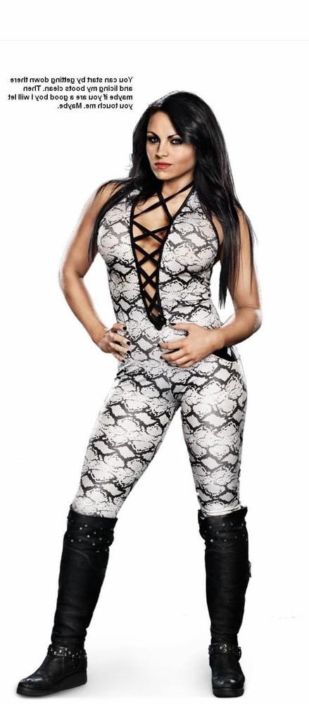 25P WWE Divas Femdom Captions and Pics