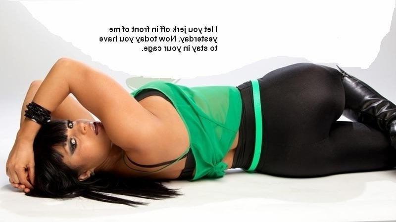 25P WWE Divas Femdom Captions and Pics