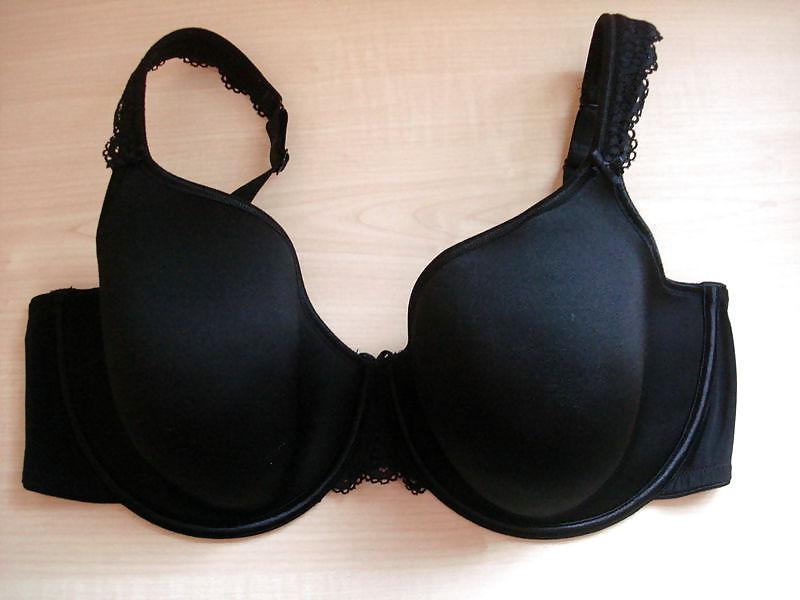 25P Used bras from the net