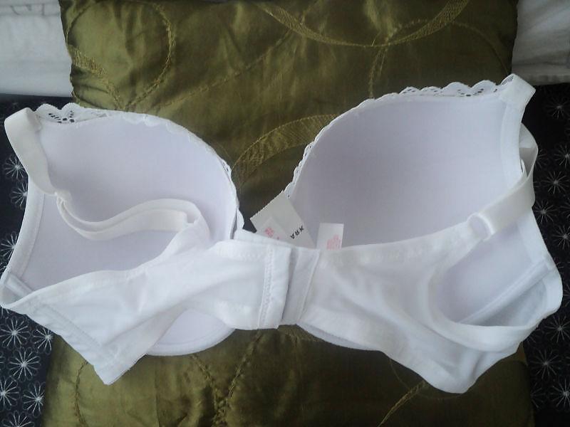 25P Used bras from the net