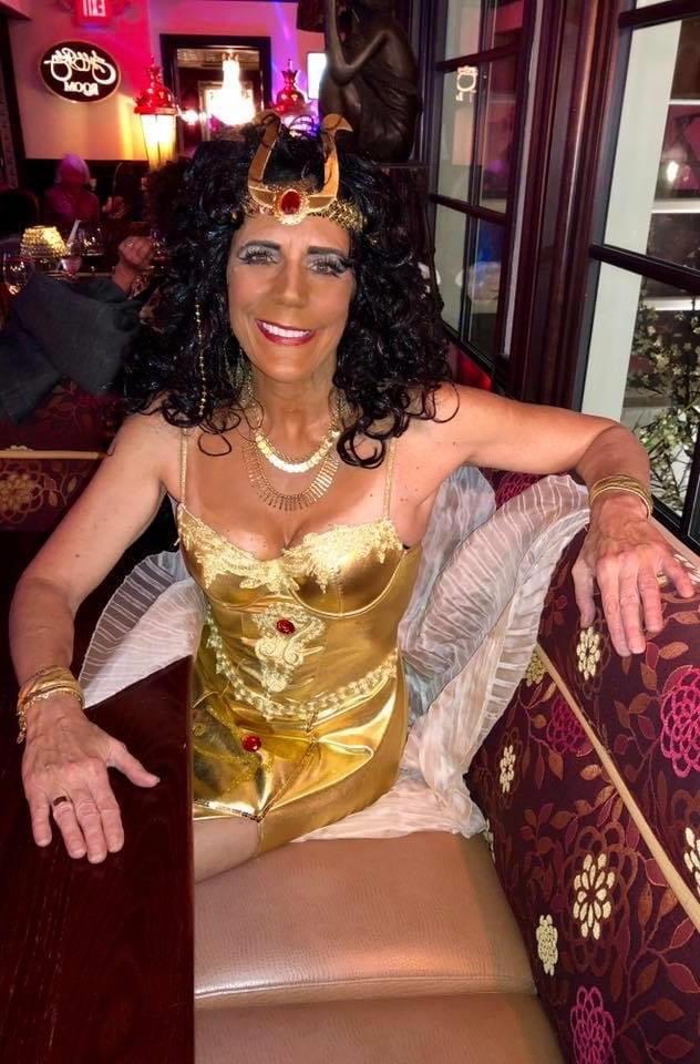 25P Fit grandma with nice boobs