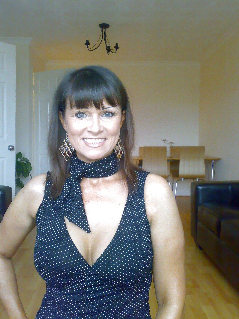 25P Gorgeous MILF's Self Shots