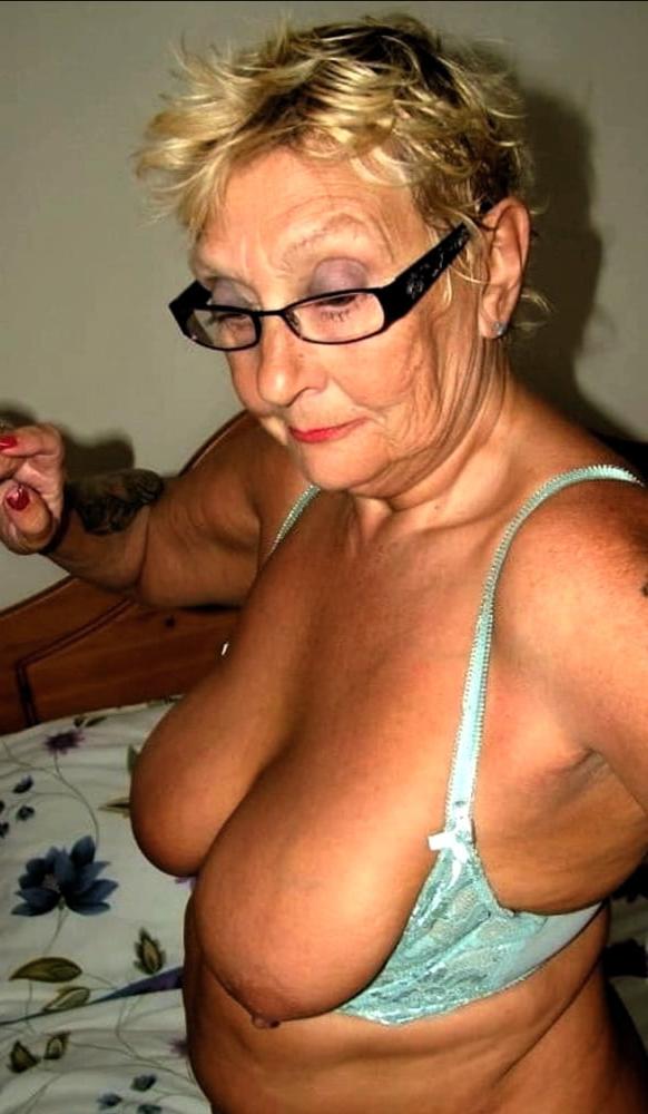 25P grannies  in underwear